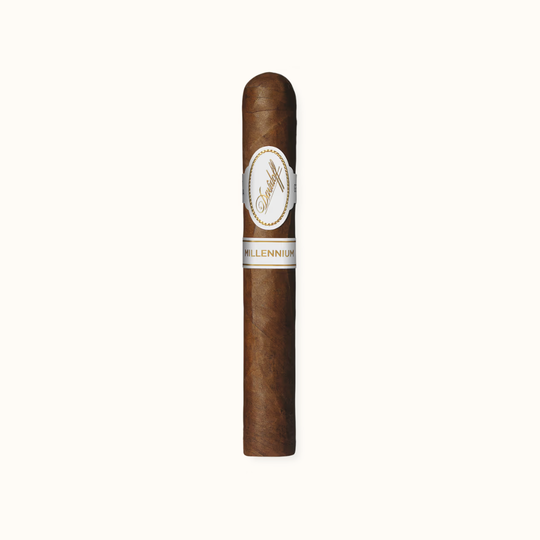 Davidoff Millenium Petit Corona