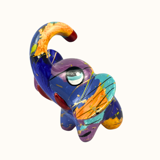 Ollie the Elephant Décor