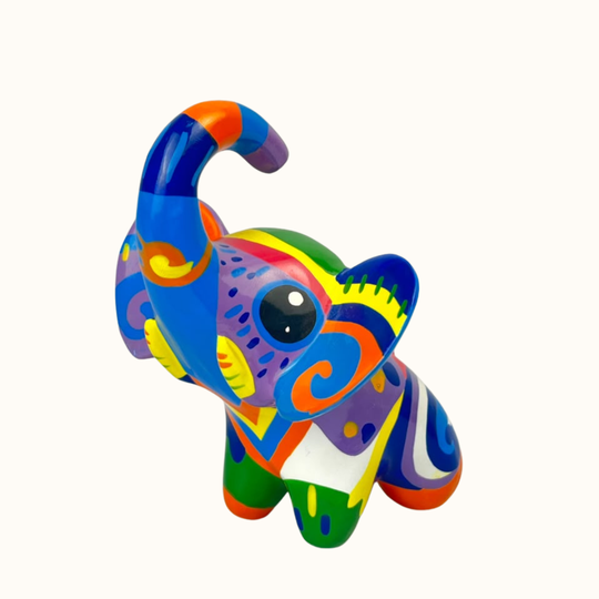 Ollie the Elephant Décor