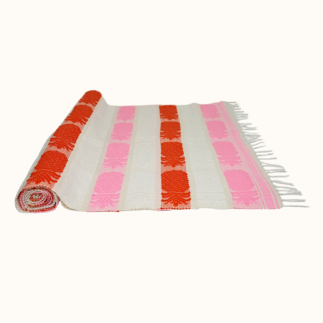 Pinya Table Runner