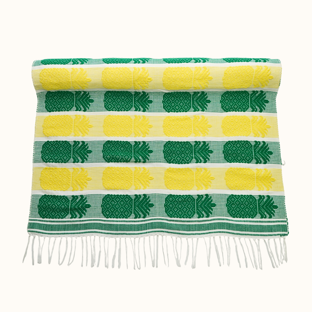 Pinya Table Runner