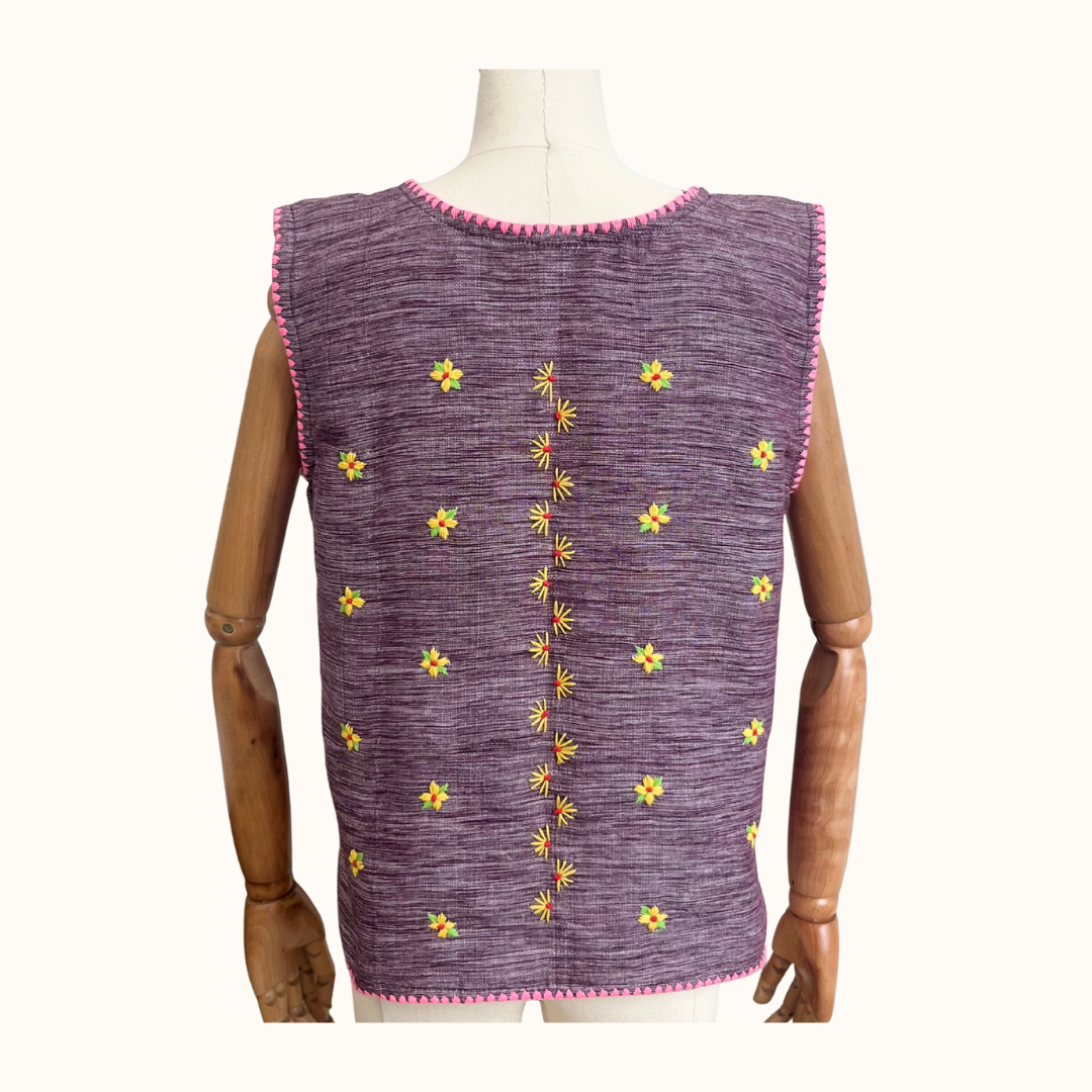 Tiniri Sleeveless Blouse with Itneg Embroidery